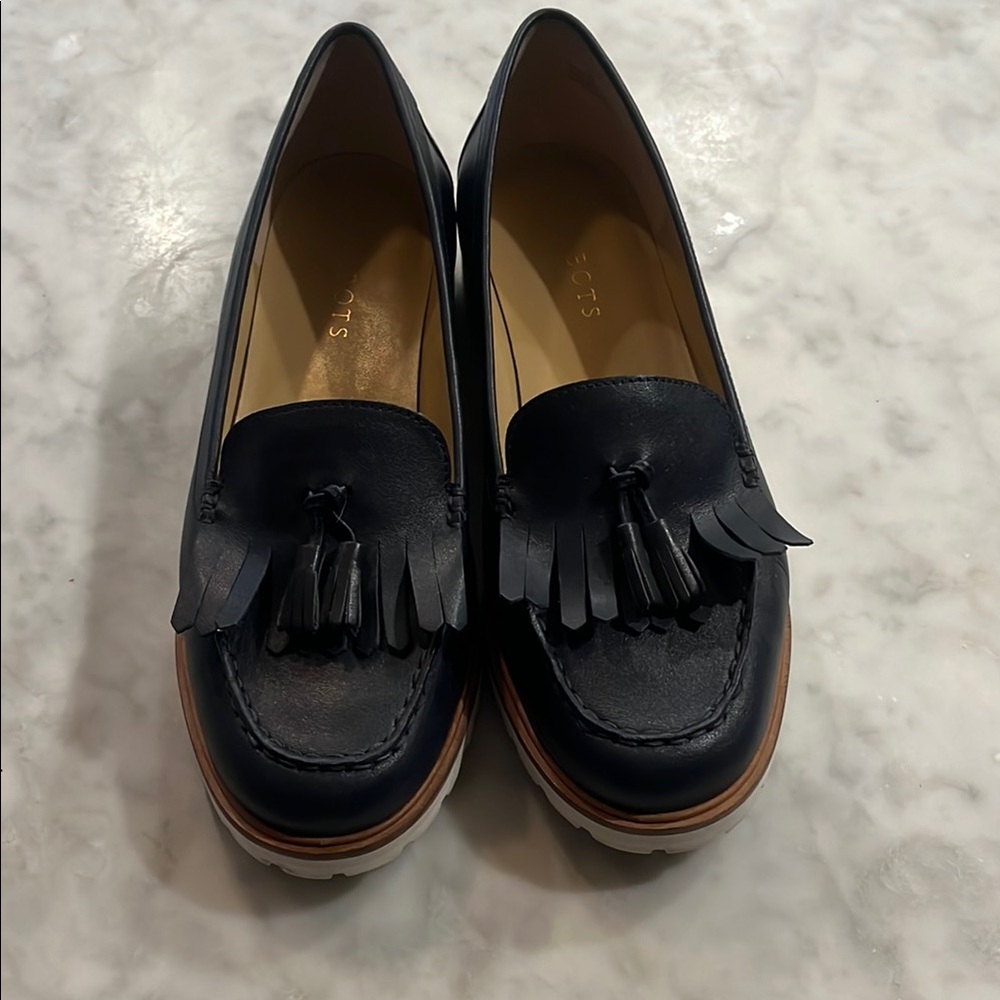 Talbots navy leather loafers with fringe
